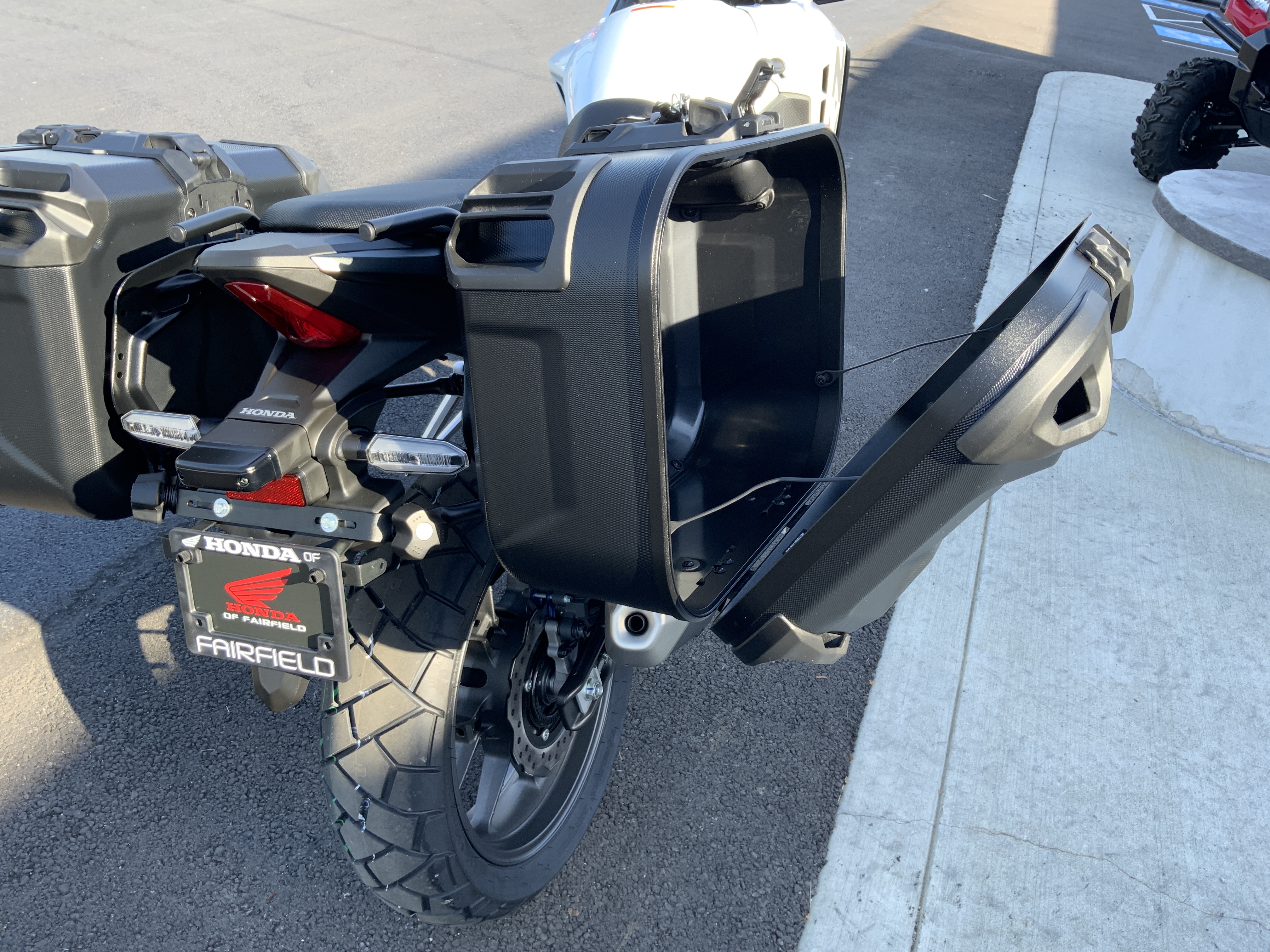 2025 Honda NX500 ABS - Photo 7